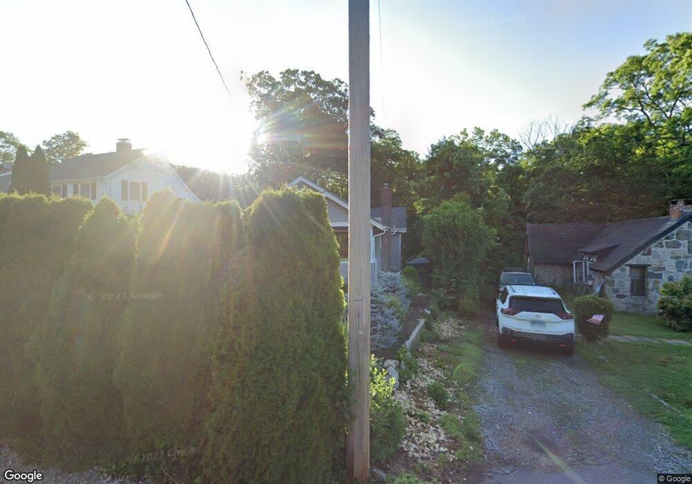 39 Willard Terrace, Stamford, CT 06903 - photo 1