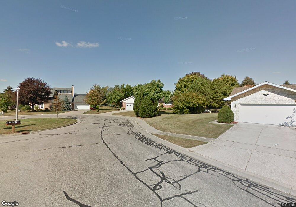 4 Krafft Ct, Frankenmuth, MI 48734 - photo 1