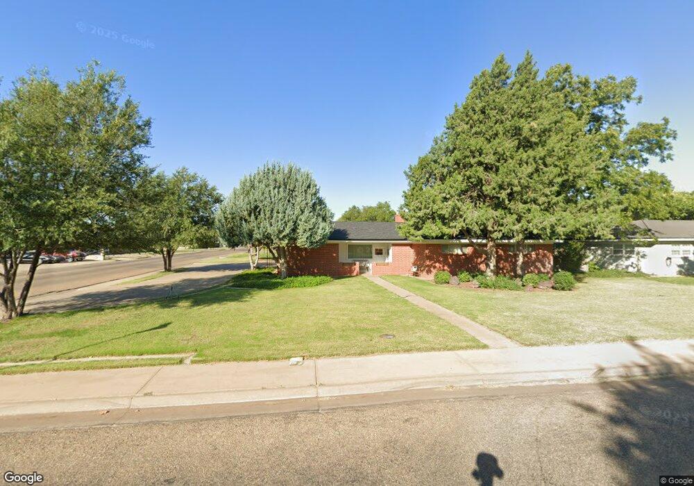 408 Bennett Dr, Dumas, TX 79029 - photo 1