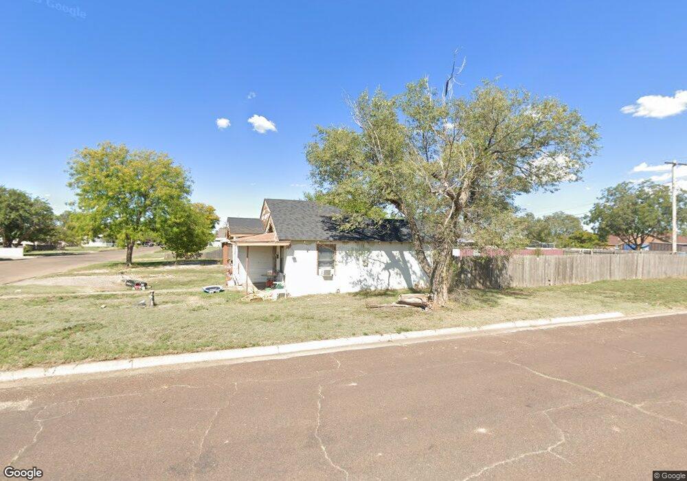 823 Beard Ave, Dumas, TX 79029 - photo 1