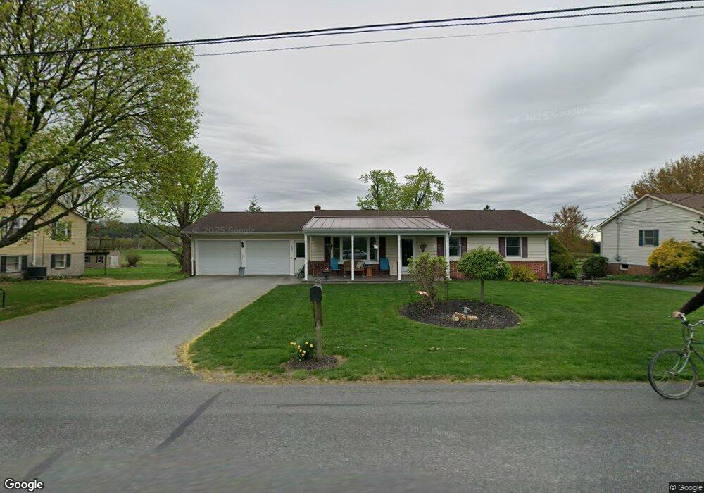 630 S Kinzer Ave, New Holland, PA 17557 - photo 1