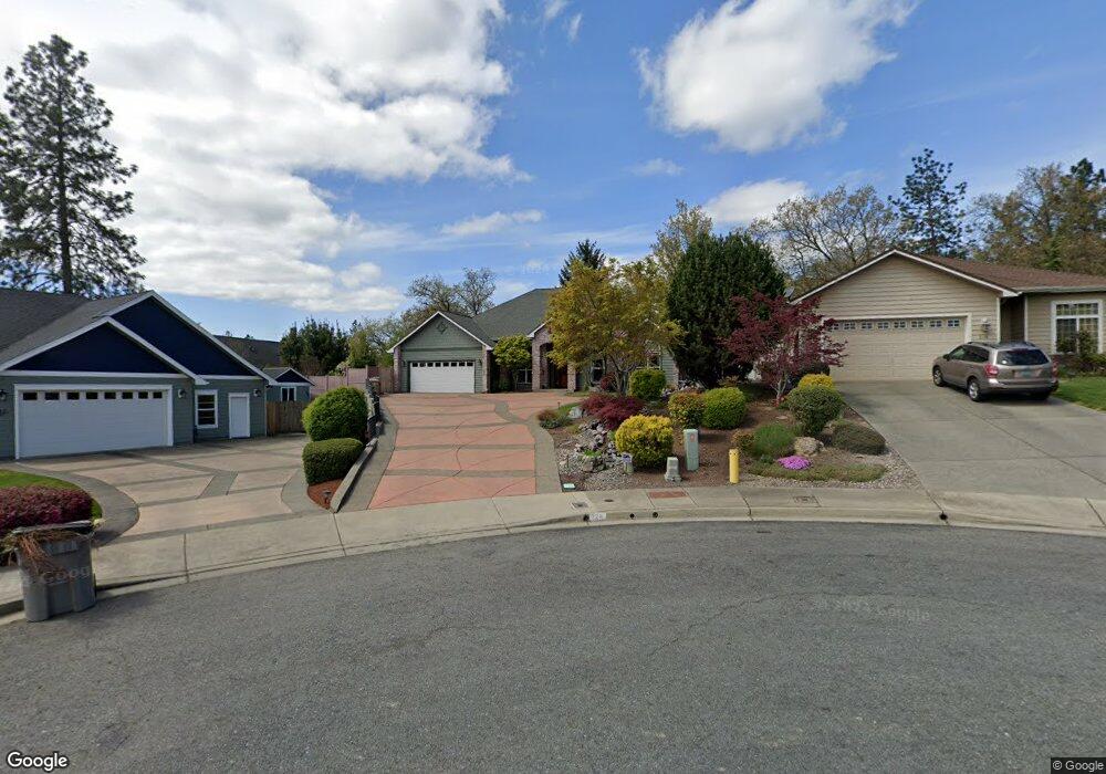 224 N West Stone Fly Ct, Grants Pass, OR 97526 - photo 1