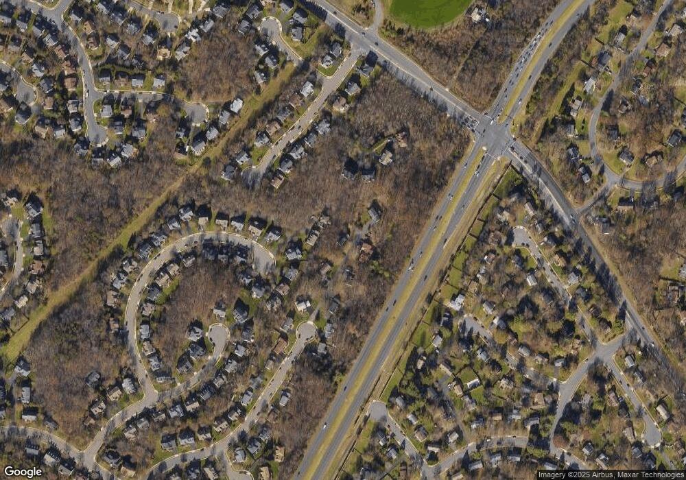 2402 Tatnuck Ct, Herndon, VA 20171 - photo 1