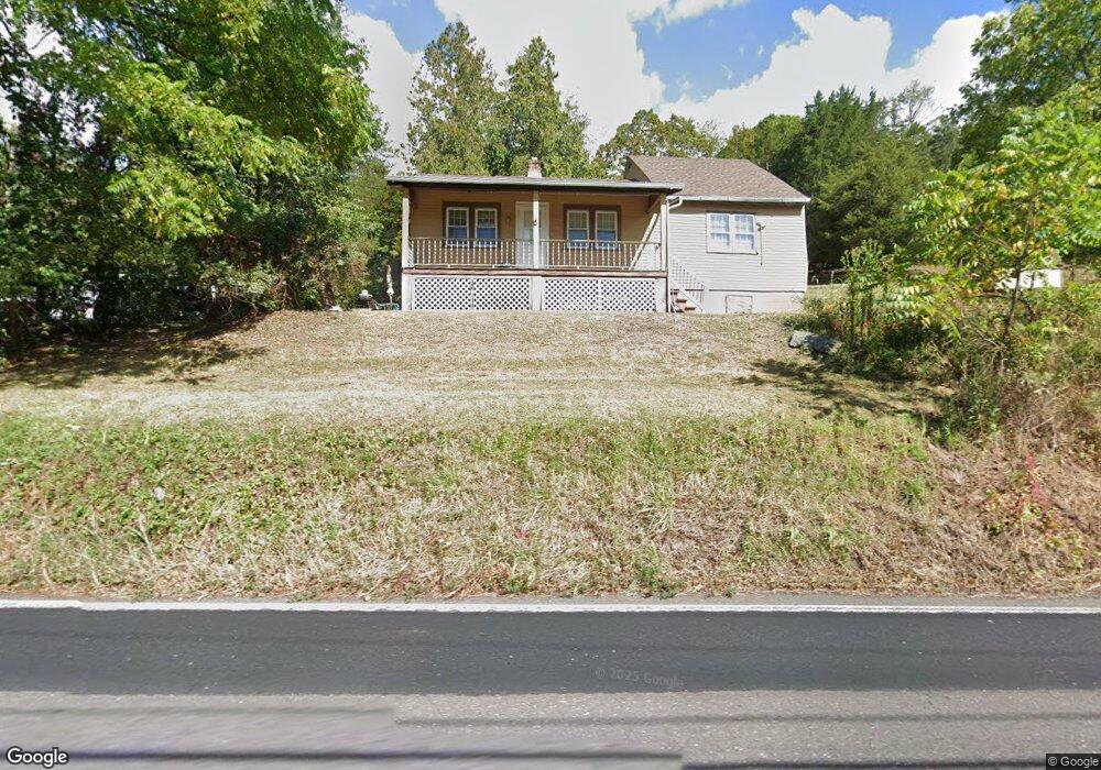 112 Game Farm Rd, Schwenksville, PA 19473 - photo 1