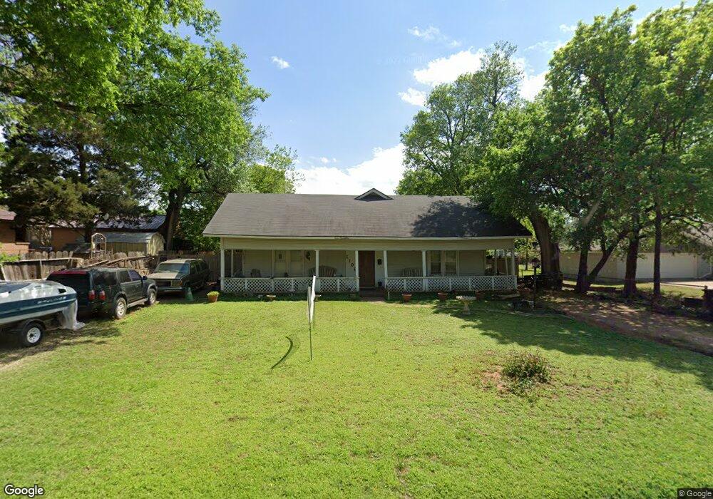 1106 W Hickory Ave, Duncan, OK 73533 - photo 1