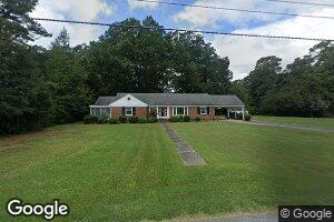 211 S Braxton Ave, Jarratt, VA 23867