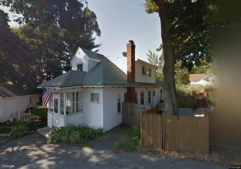 16 Hillcrest Cir unit 1, Swampscott, MA 01907 - photo 1