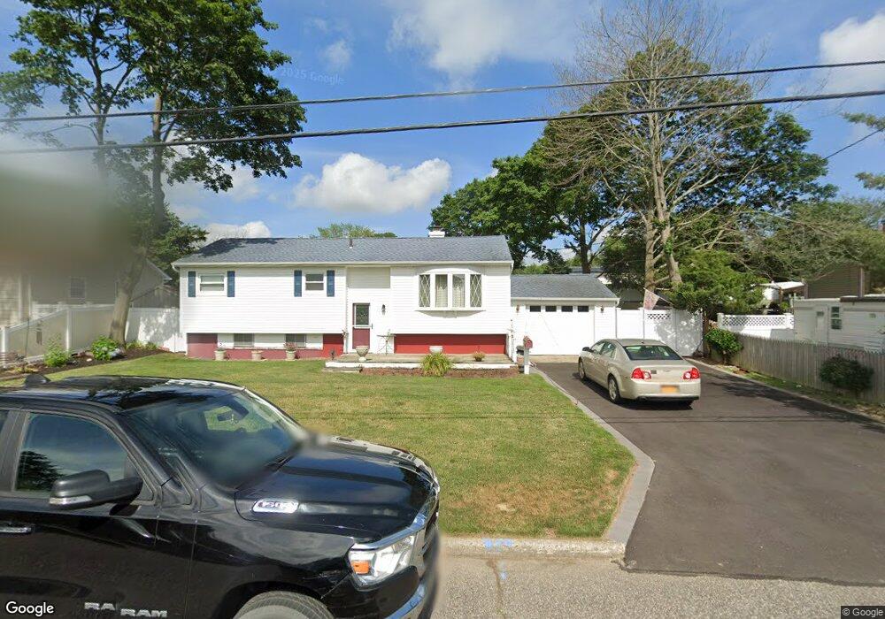 2707 Gull Ave, Medford, NY 11763 - photo 1