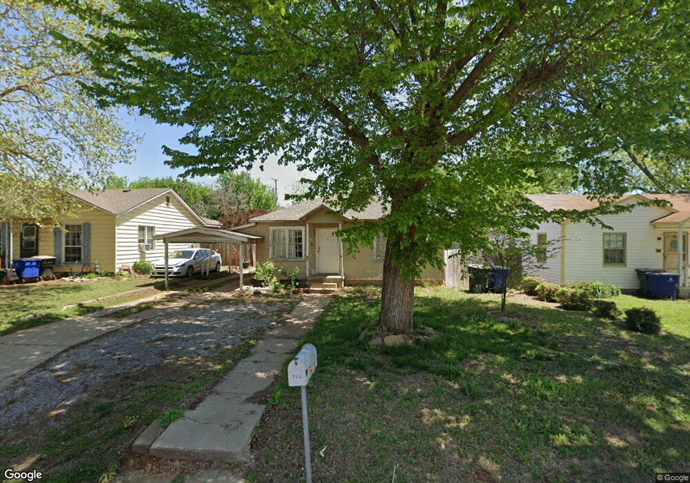 706 N C St, Duncan, OK 73533 - photo 1