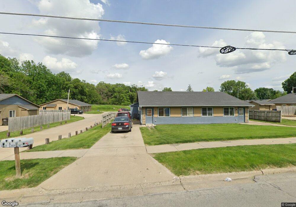 3811 E 27th St, Des Moines, IA 50317 - photo 1