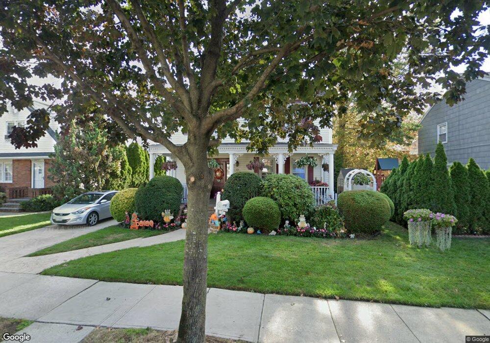 69 Verbena Ave, Floral Park, NY 11001 - photo 1