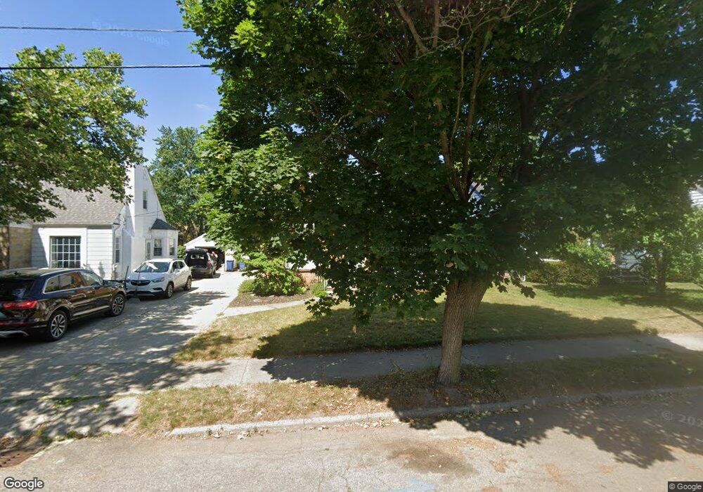 2017 Duiker Ave NE, Grand Rapids, MI 49505 - photo 1