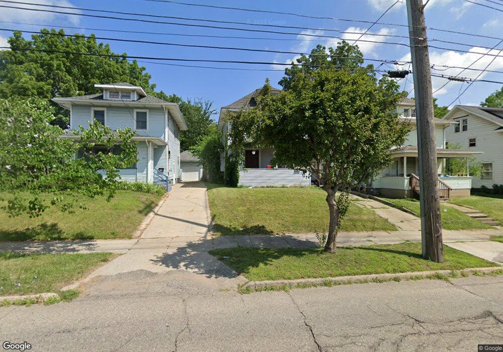 1340 W Saint Joseph St, Lansing, MI 48915 - photo 1