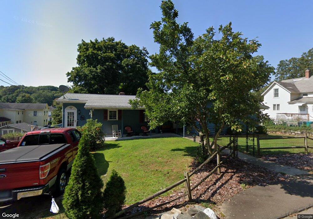 5 Rogers Ln, Deep River, CT 06417 - photo 1