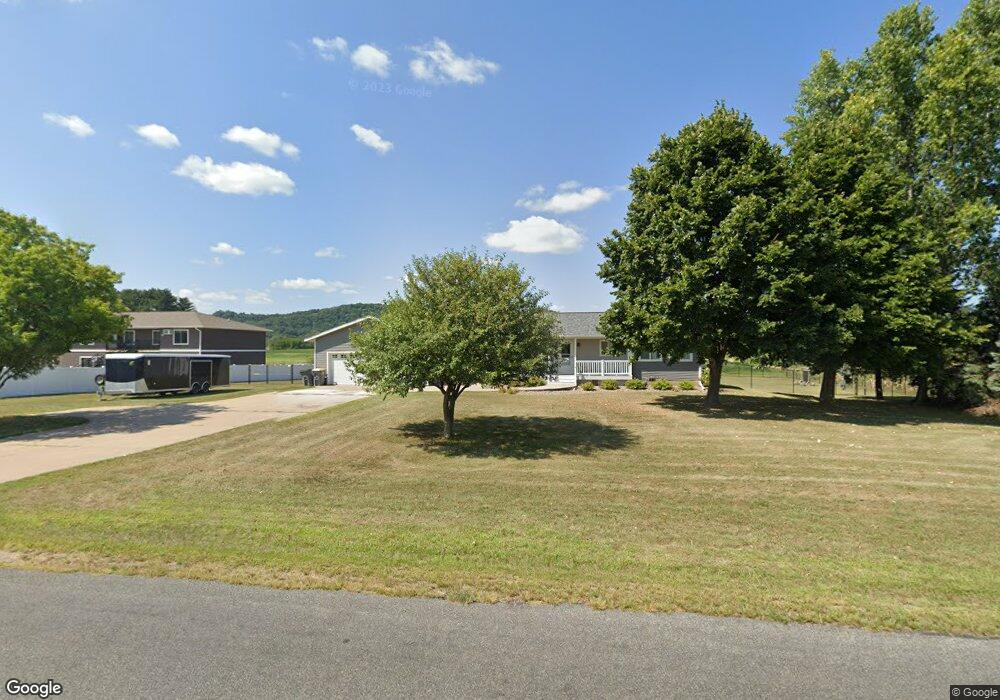 N12293 Schubert Rd, Trempealeau, WI 54661 - photo 1