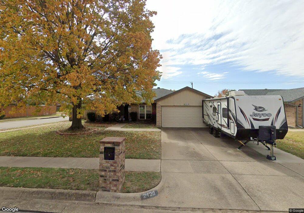 2420 Beachtree Ln, Bedford, TX 76021 - photo 1