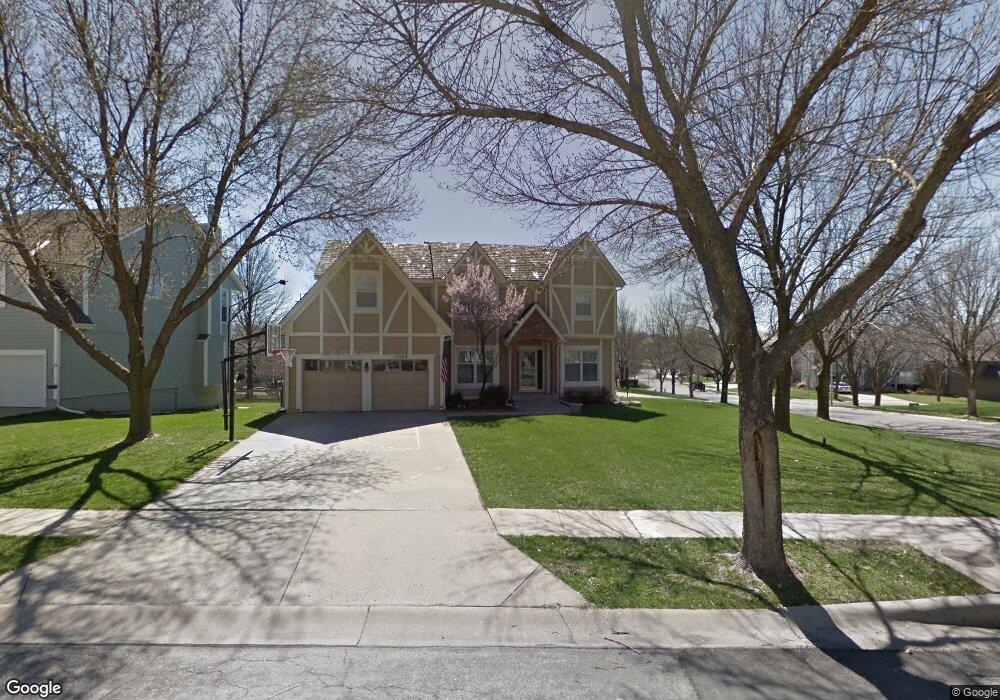 15929 W 81st St, Lenexa, KS 66219 - photo 1