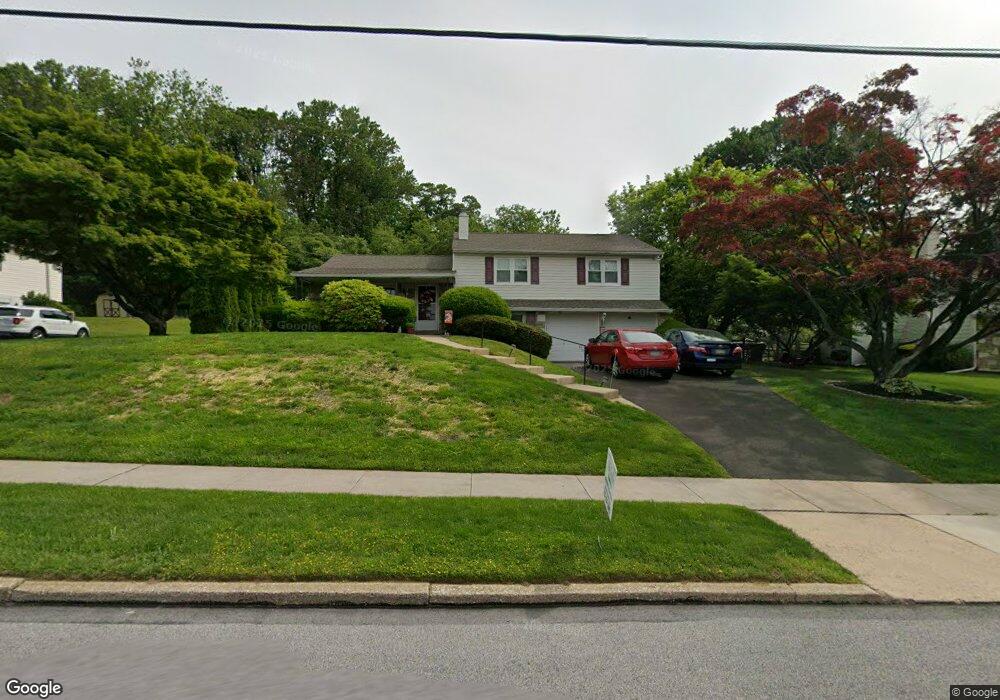 3305 Jeffrey Dr, Dresher, PA 19025 - photo 1