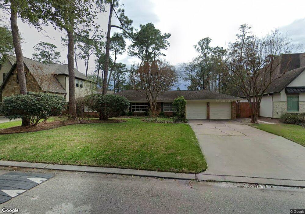 8417 Raylin Dr, Houston, TX 77055 - photo 1