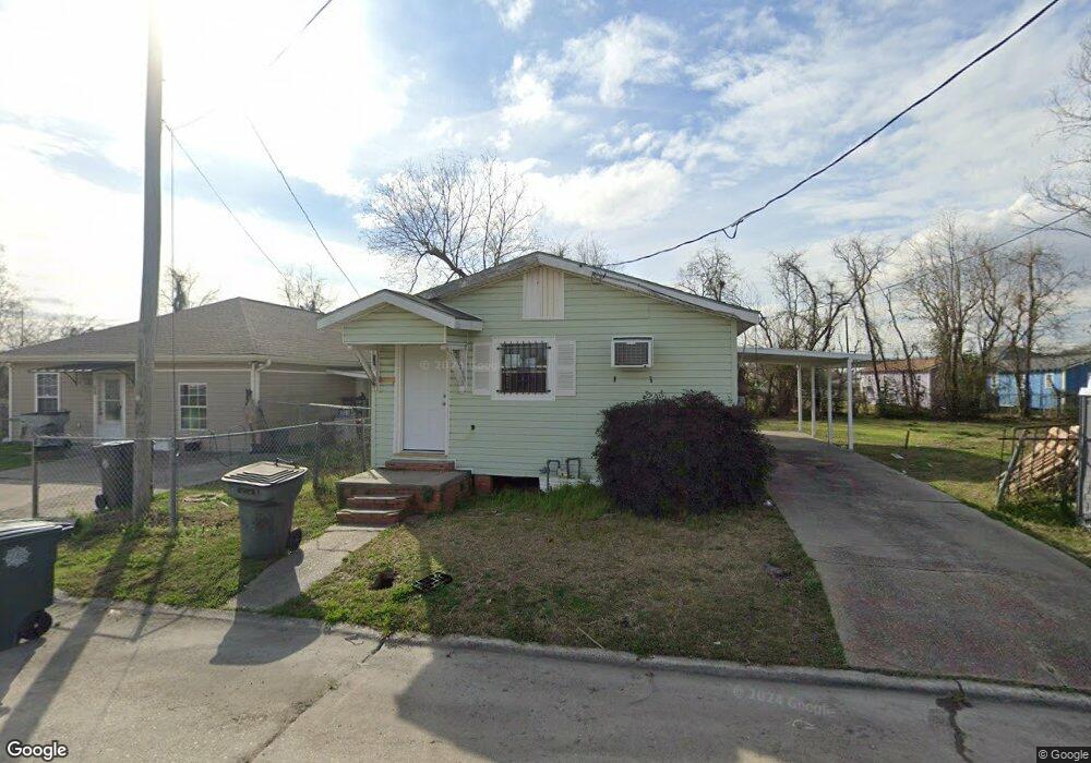 116 V E Washington St, Lake Charles, LA 70601 - photo 1