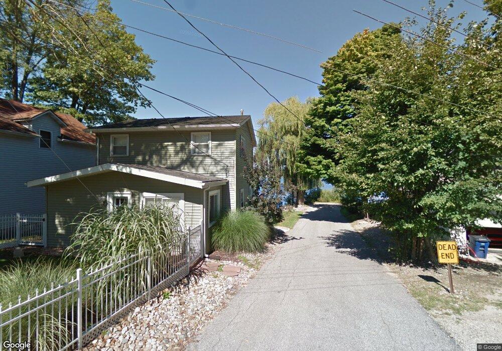 7671 E Lake Park Ave, New Carlisle, IN 46552 - photo 1