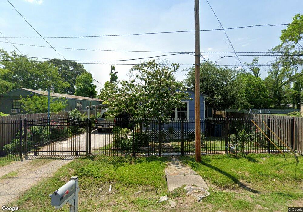 11041 Ell Rd, Houston, TX 77093 - photo 1