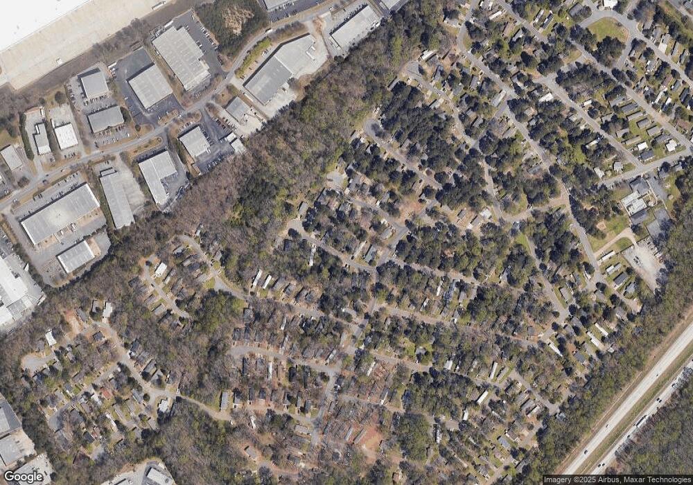 5405 Orchard Way, Buford, GA 30518 - photo 1