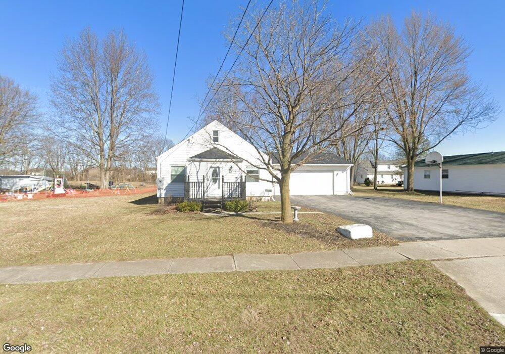 821 Fishlock Ave, Findlay, OH 45840 - photo 1