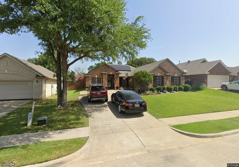 2817 Hollow Ridge Dr, Denton, TX 76210 - photo 1