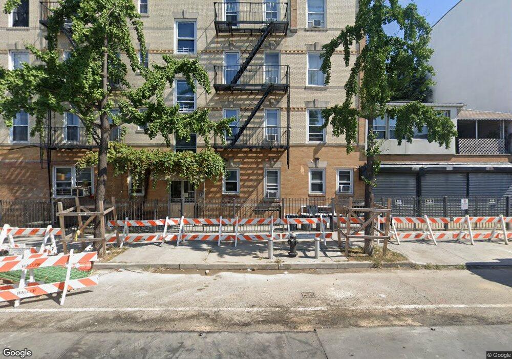 4403 31st Ave, Long Island City, NY 11103 - photo 1