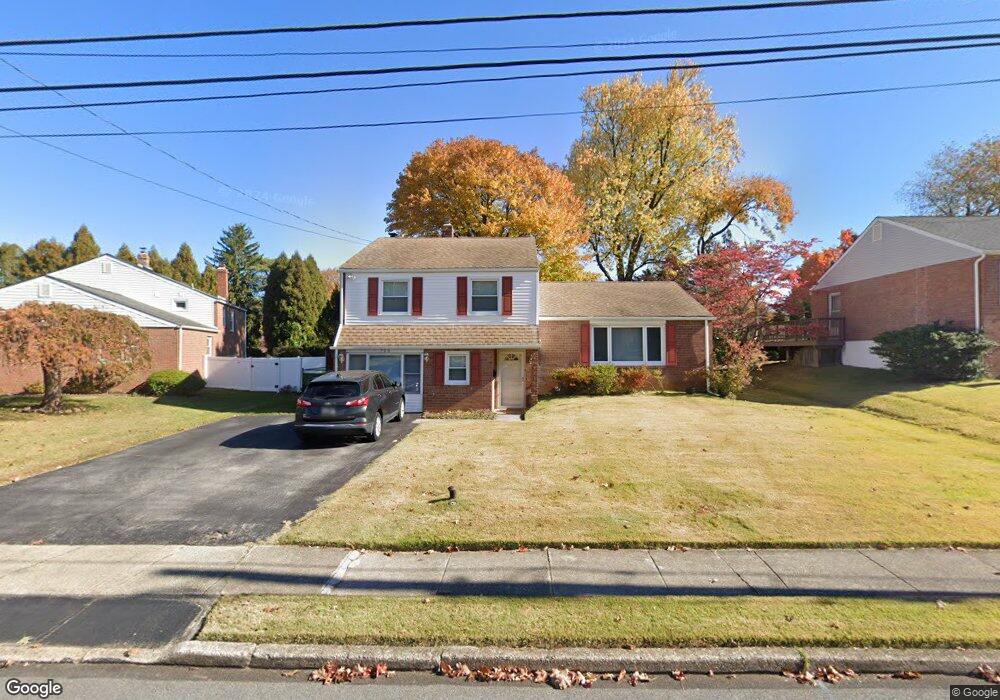 726 Springdell Rd, King of Prussia, PA 19406 - photo 1