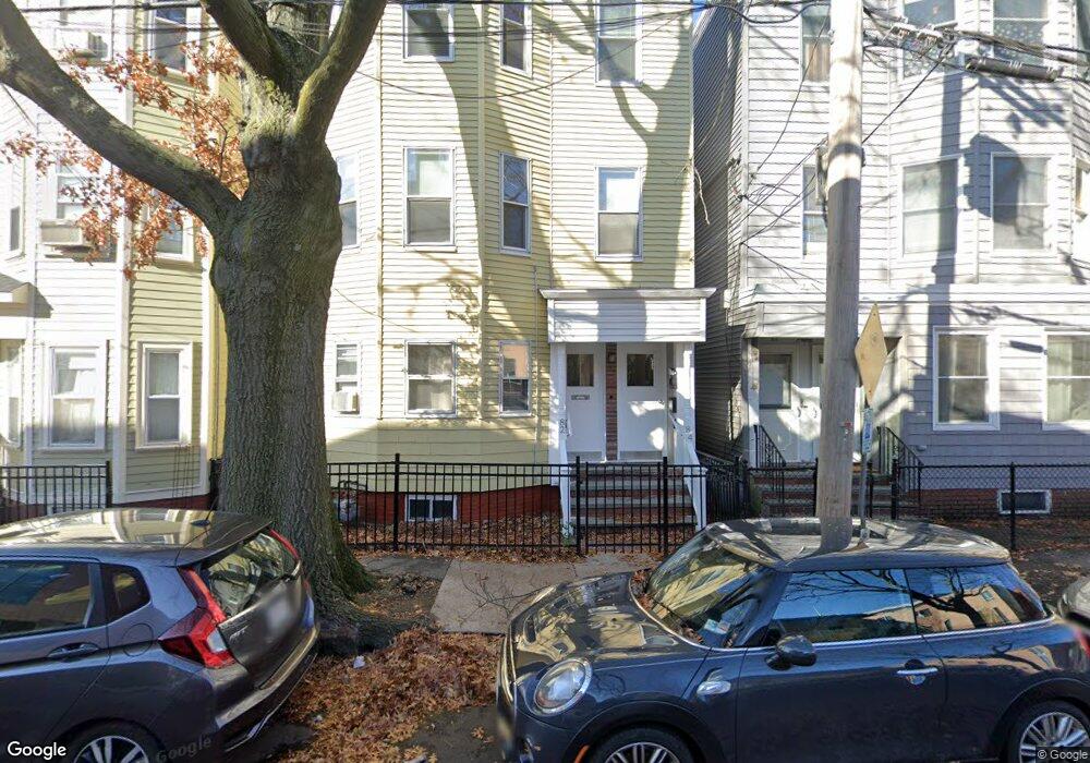 84 Willow St, Cambridge, MA 02141 - photo 1