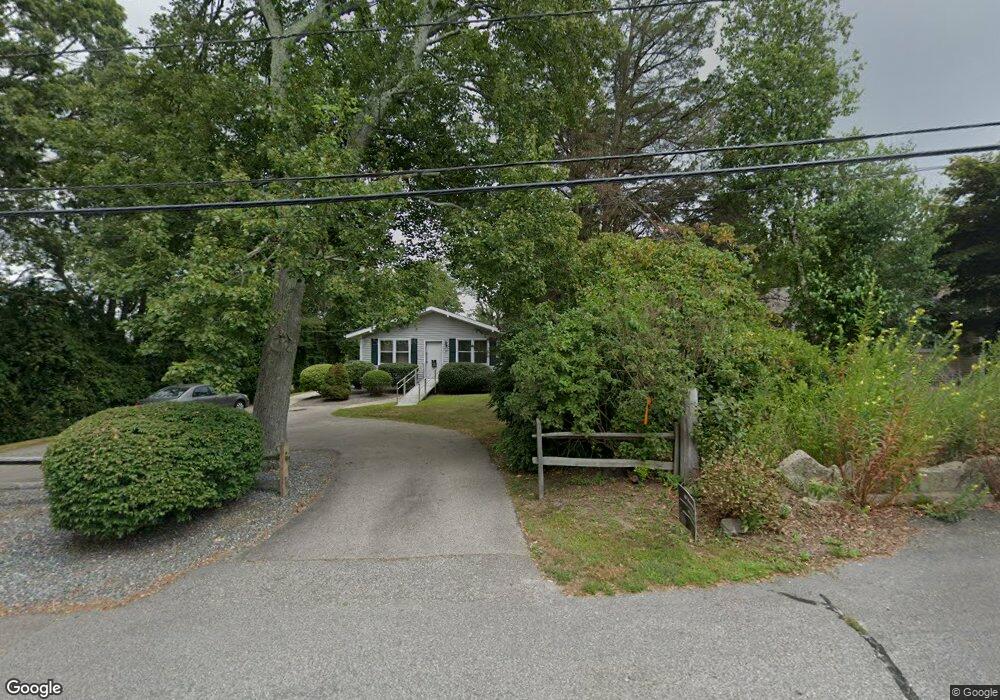 83 Pershing Ave, Wakefield, RI 02879 - photo 1