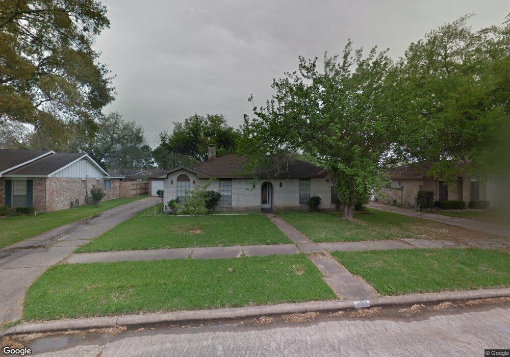 11919 Kirkway Dr, Houston, TX 77089 - photo 1
