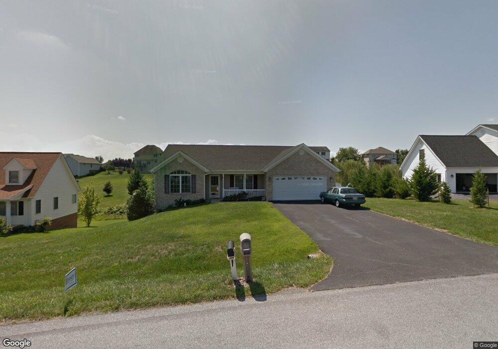 70 Windsor Dr, Fishersville, VA 22939 - photo 1