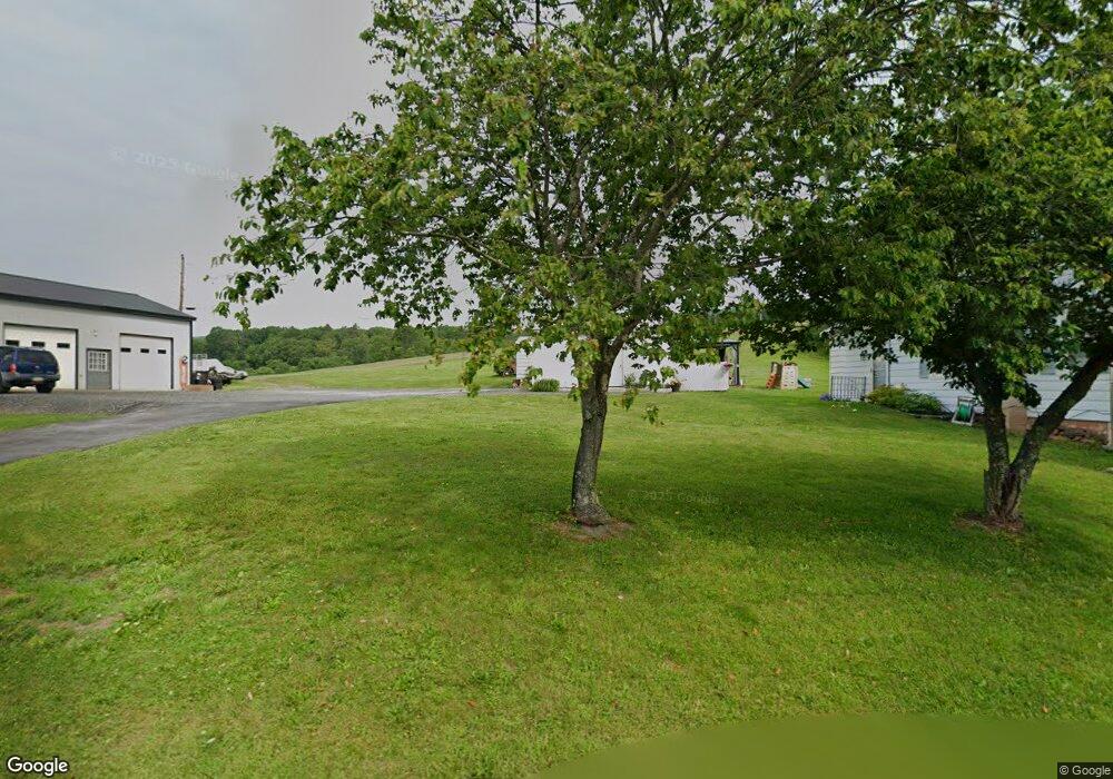 47 E Schmaltzdahl Rd, New Ringgold, PA 17960 - photo 1