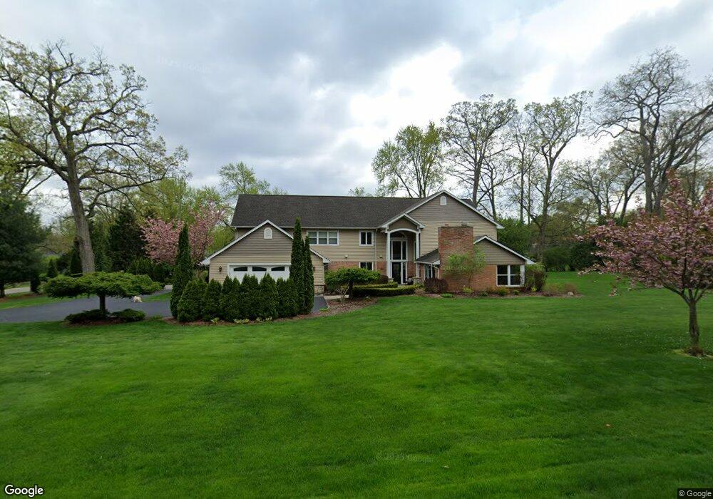 870 Fox Run, Bloomfield Hills, MI 48304 - photo 1