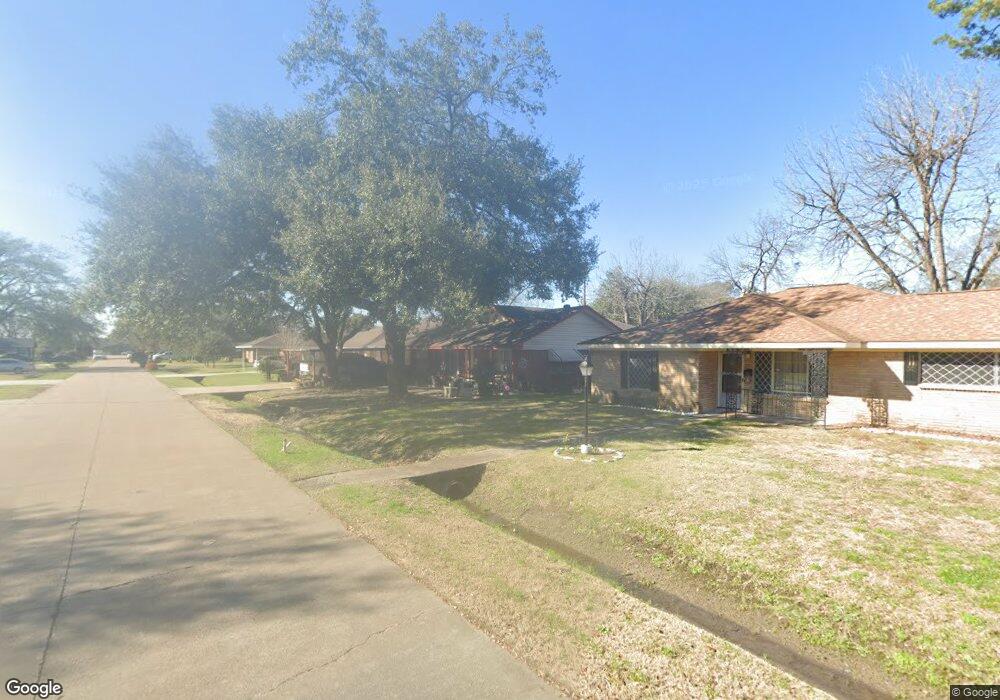 815 Hohl St, Houston, TX 77022 - photo 1