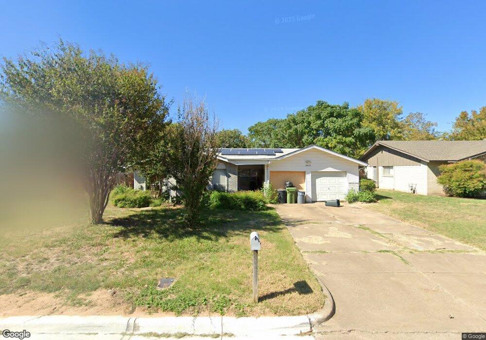 5621 Belfast Ln, North Richland Hills, TX 76180 - photo 1