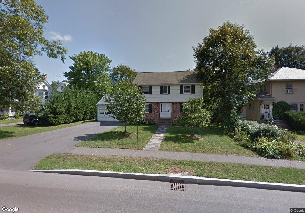 694 Webster St, Needham, MA 02492 - photo 1