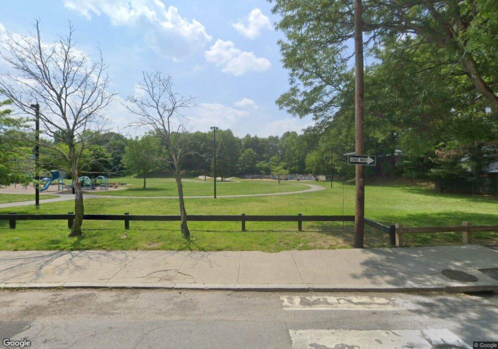 151719 Camden Ave, Providence, RI 02908 - photo 1