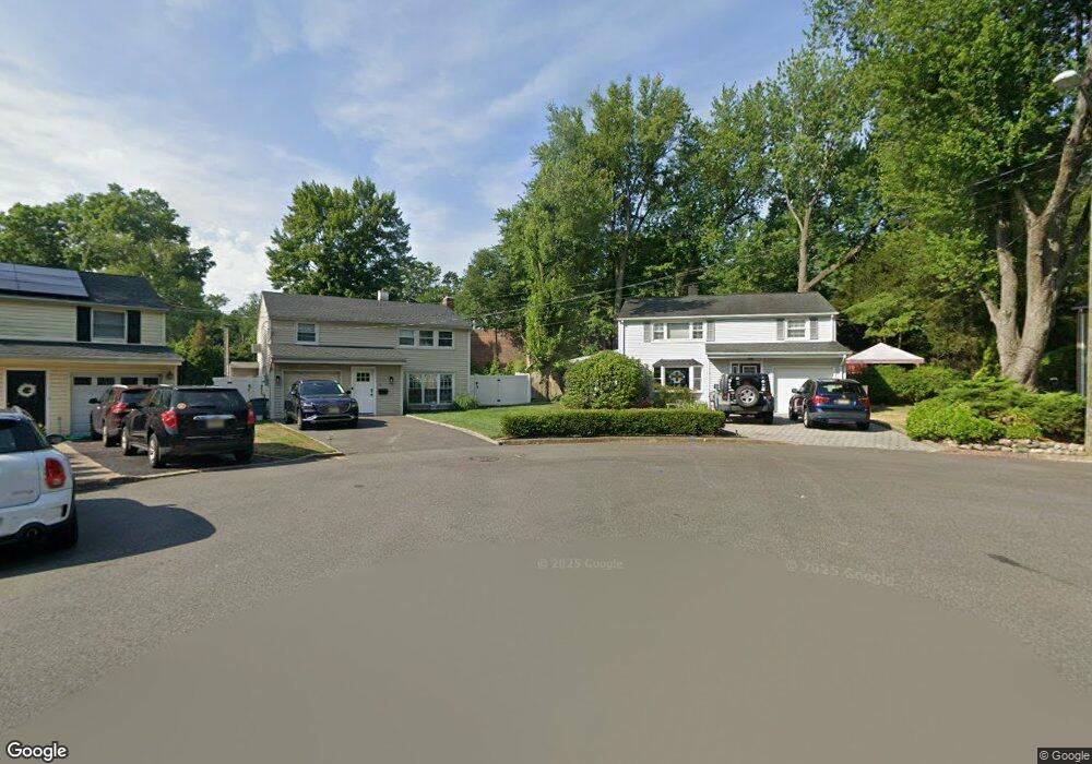 12 Macdougal Ct, Waldwick, NJ 07463 - photo 1