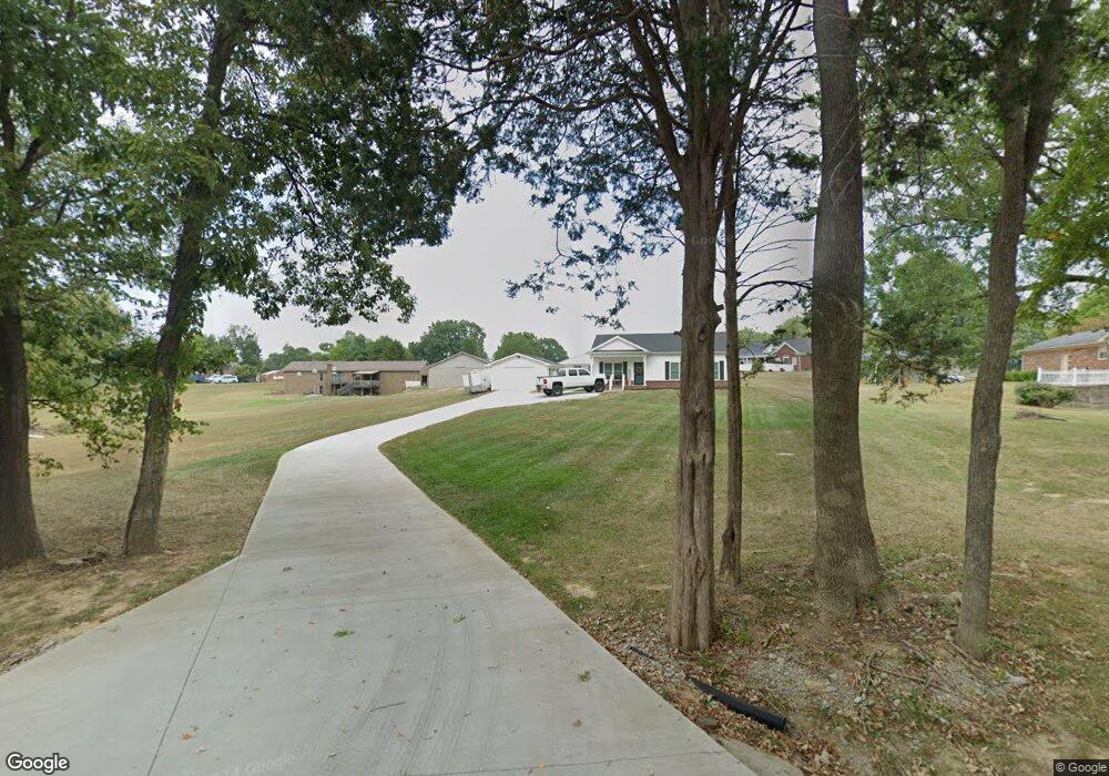 250 C E Smith Rd, Shepherdsville, KY 40165 - photo 1