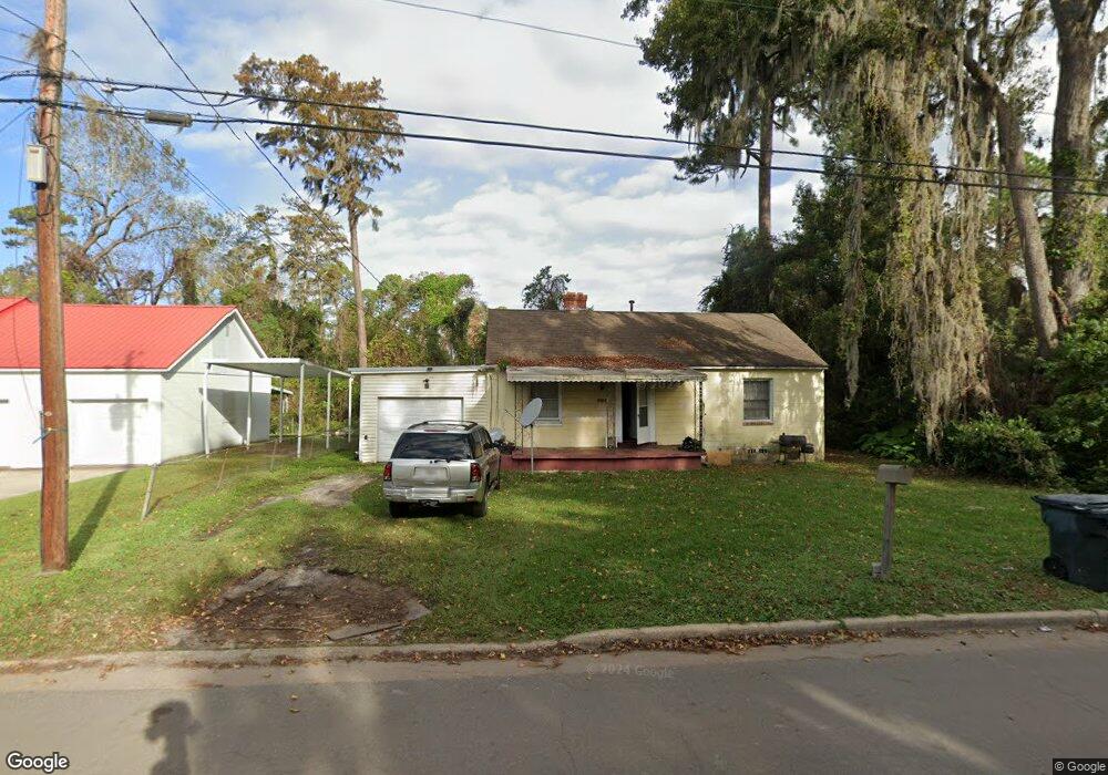 1851 Townsend St, Brunswick, GA 31520 - photo 1