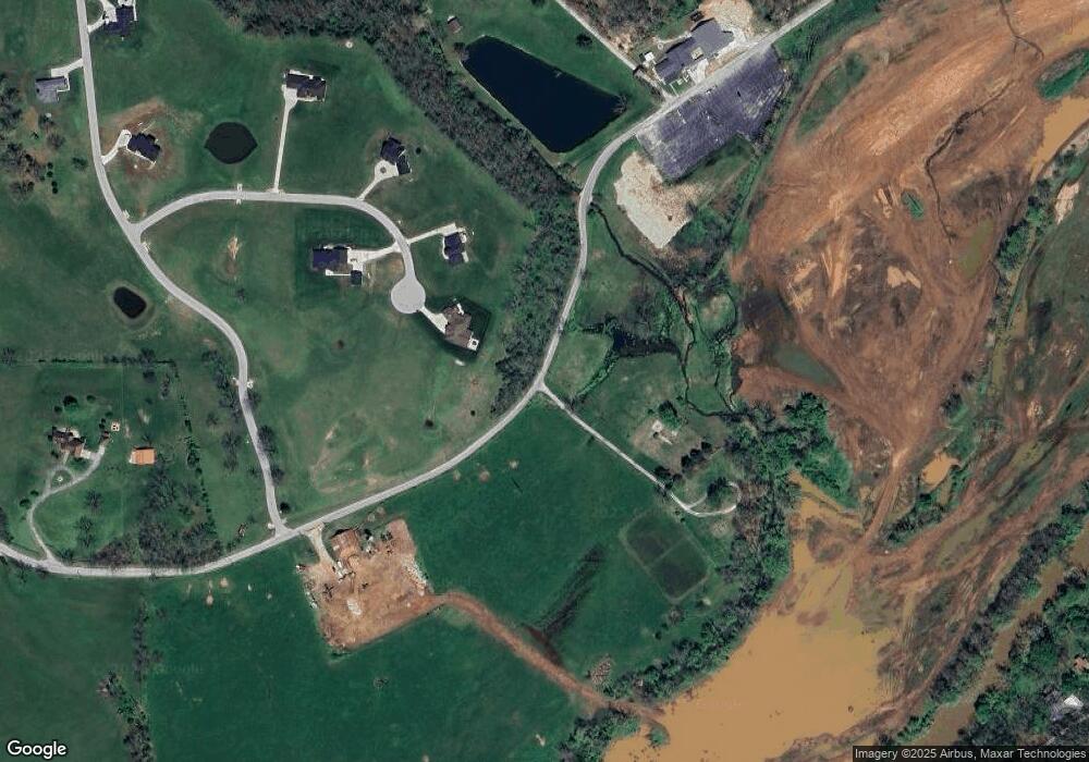 652 W Riverdale Dr, Nixa, MO 65714 - photo 1