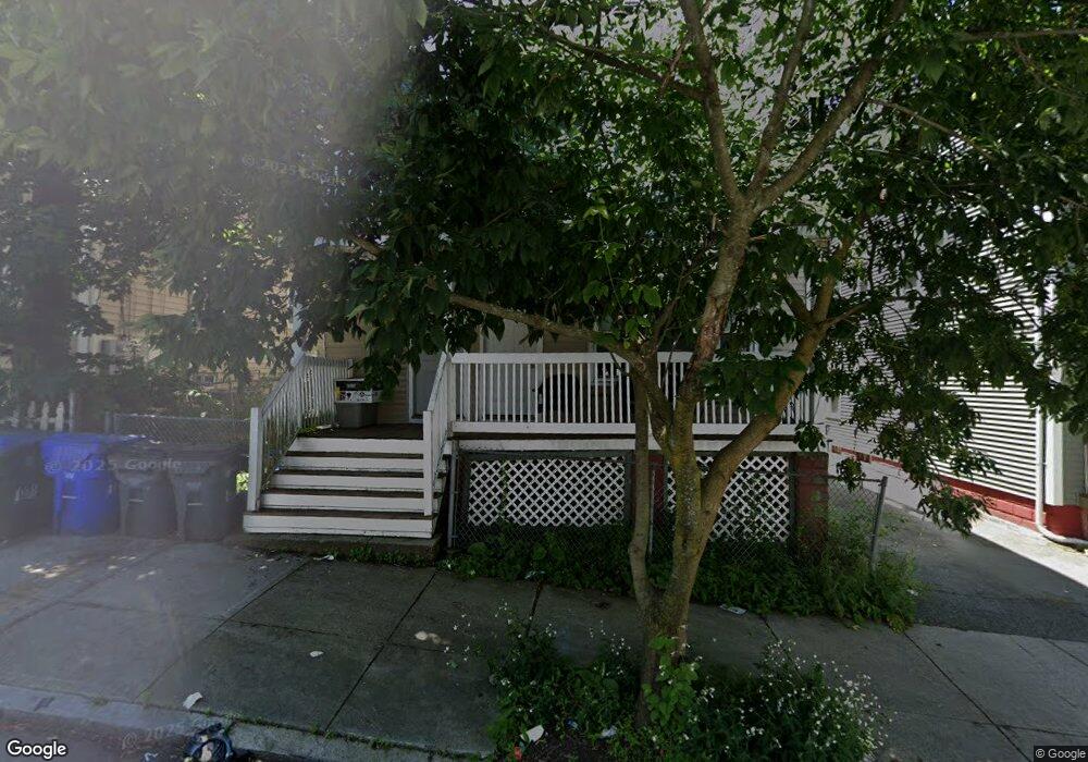 103 Pleasant St unit B, Providence, RI 02906 - photo 1