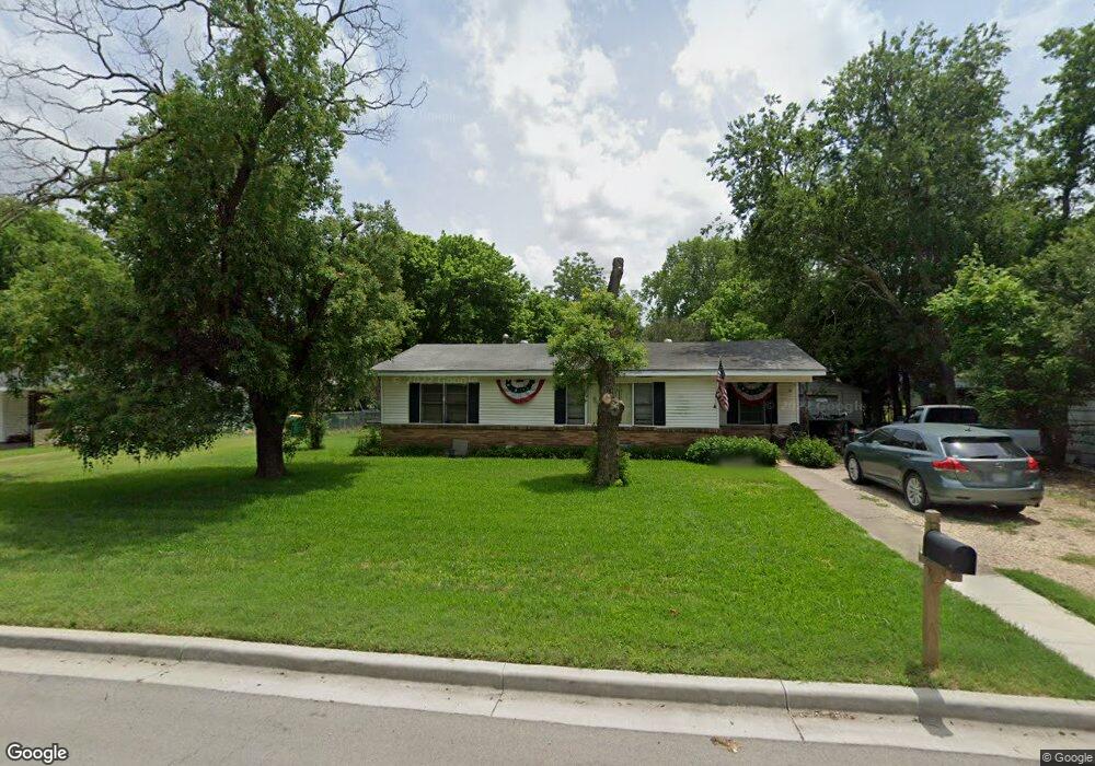 146 Brewster St, Robinson, TX 76706 - photo 1