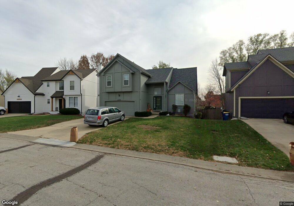 21703 W 47th Terrace, Shawnee, KS 66226 - photo 1