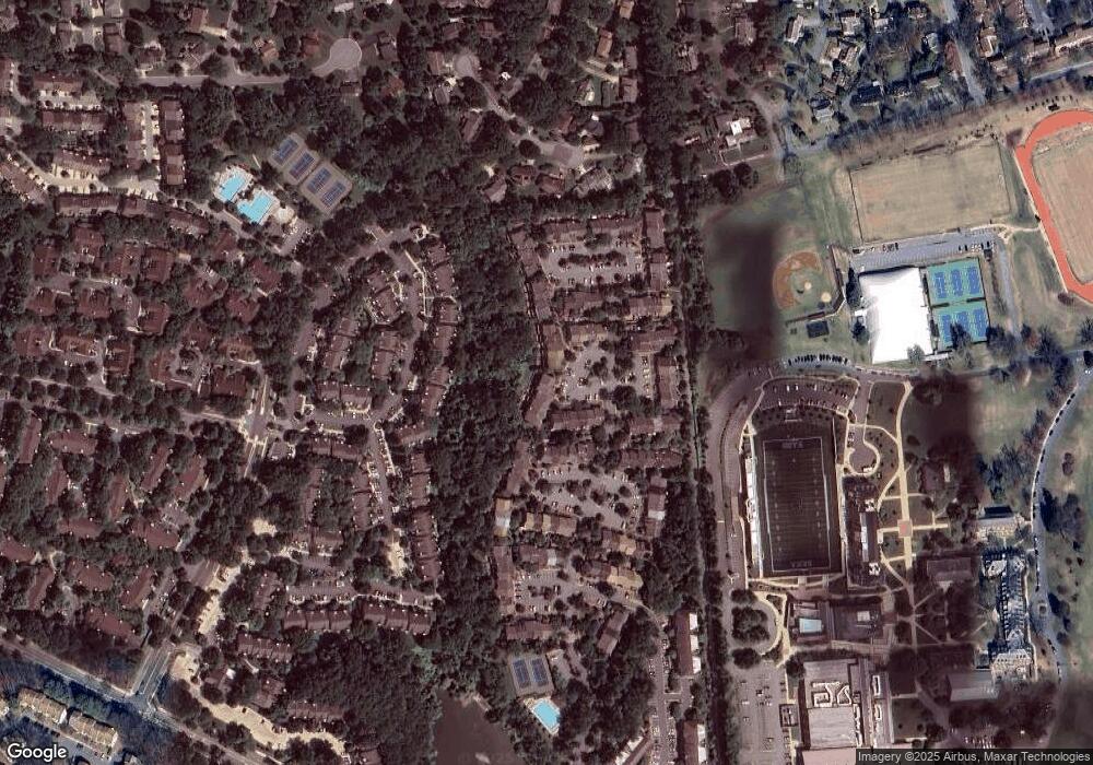 10824 Brewer House Rd, Rockville, MD 20852 - photo 1