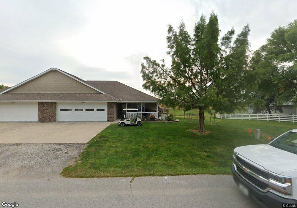 307B S Pearl St, Wayland, IA 52654 - photo 1